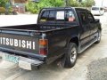 L200 Mitsubishi Black for sale-3