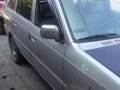 Toyota Revo 2002-8