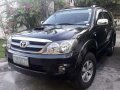 Toyota Fortuner V 4x4 AT D4D Diesel for sale-2