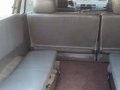 Toyota Revo 2002-6