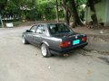 1990 BMW 320i E30-2