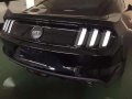 Ford Mustang GT Premium 5.0L V6-4