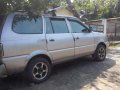 Toyota Revo 2002-0