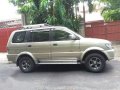 Isuzu crosswind xuvi automatic 2003 adventure starex innova crv-3