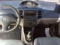 Toyota vios j 2006-4