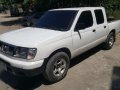 Nissan Frontier 2.7 Diesel-10