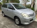 2010 Toyota Innova E-1