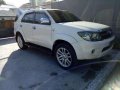 Toyota fortuner 2010-1