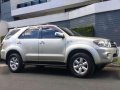 2011 Toyota Fortuner G 4x2 automatic-0