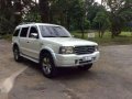 Rush sale. Ford everest 2005-0