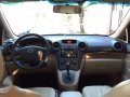 2010 Kia Carens EX Diesel-4