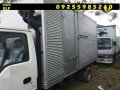 Isuzu Elf Giga NKR 14ft Close van-2