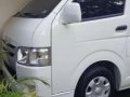 Toyota Hiace Commuter 2014-2