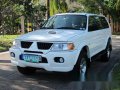 2005 Mitsubishi Montero Sport-1