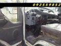 isuzu elf giga nkr 14ft close van-3
