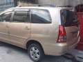 Toyota INnova E 2005 -2