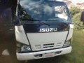 ISUZU Elf Truck-1