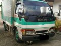 Isuzu elf nkr 2011-4