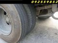 isuzu elf giga nkr 14ft close van-5