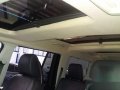 2005 land rover discovery lr3 gas-3