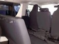 Toyota Hiace Commuter 2014-10