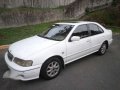 Nissan Sentra Exalta STA 2000-0