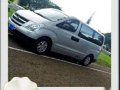 Hyundai Grand Starex 2009 Manual transmission with 4th row seat-2
