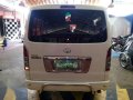 2010 Toyota Hiace Commuter-5
