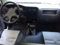 Isuzu Crosswind XTO 2002 manual sariwa-9