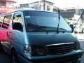 Toyota hiace-0