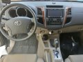 Toyota Fortuner v 4x4 top of the line-6
