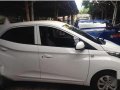 GLX.2016 white.EOn hyundai. mt-1
