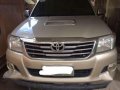 Well maintained Toyota Hilux 2013 Manual 4x4 Top of the line for sale-0
