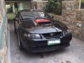 2002 Ford Mustang V6 Coupe-2