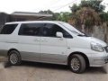 Nissan serena 2003 automatic P250k-2