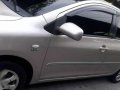 Well maintained Toyota Vios 1.3 E MT 2010 model silver color for sale-3
