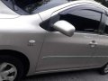 Well maintained Toyota Vios 1.3 E MT 2010 model silver color for sale-10