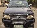 Well maintained Toyota Revo Vx200 2004 AT BLACK for sale-6