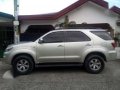 Toyota Fortuner V 4x4 Automatic-2