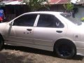 Nissan Sentra AT White For Sale-2