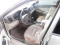 2004 Toyota camry-6