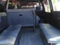 Nissan Urvan 2000 MT Red For Sale-8