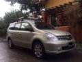Nissan Grand Livina Elegance MT 2010-5
