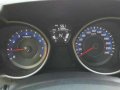 Hyundai Elantra 1.6 Automatic- Almost New!-5