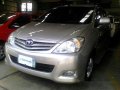 Toyota Innova 2012 for sale -0