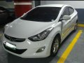 Hyundai Elantra 1.6 Automatic- Almost New!-8