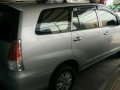 Toyota Innova E look diesel 2012 model-3