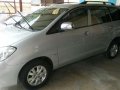 Toyota Innova E look diesel 2012 model-0