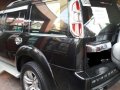 Very Fresh Ford Everest 2011 Automatic for sale-3