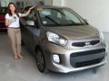 New Kia Picanto 1.0 MT Beige For Sale-0